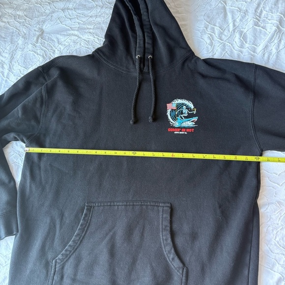 Cove Black Sweatshirt Hoodie with Logo Comin In Hot Shark Skeleton - Picture 4 of 7